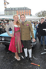 Narrhalla Prinzenpaar 2014: Prinzessin Prinzessin Lisa I. (Wörschhauser) und Prinz Alexander II. (De Branco) (©Foto: Ingrid Grossmann)